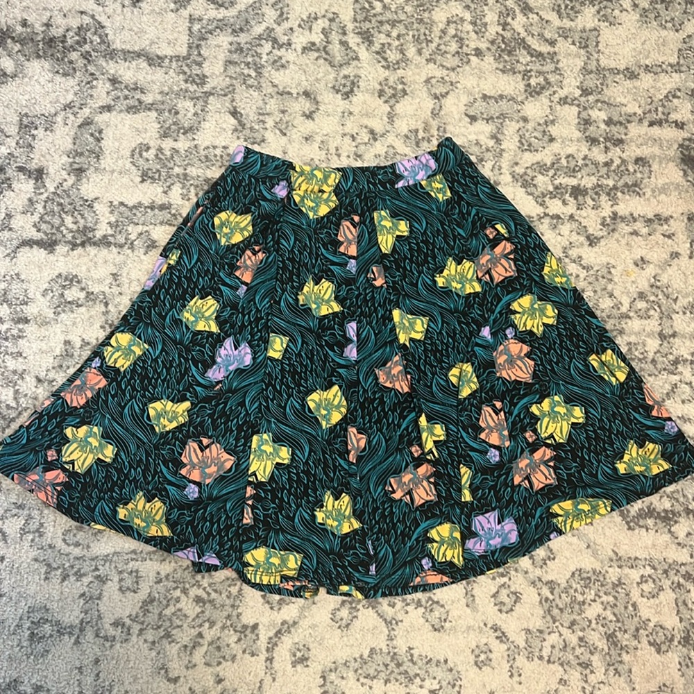 LulaRoe Madison Skirt Size Large
